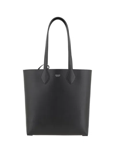FERRAGAMO SALVATORE FERRAGAMO SHOULDER BAGS
