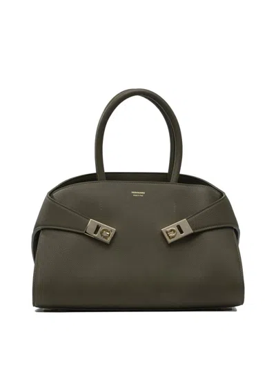 FERRAGAMO SALVATORE FERRAGAMO SHOULDER BAGS