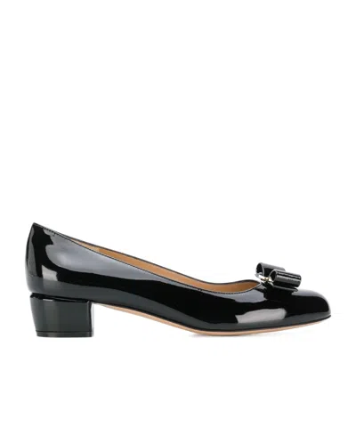 FERRAGAMO SALVATORE FERRAGAMO VARA BOW DETAILED PUMPS
