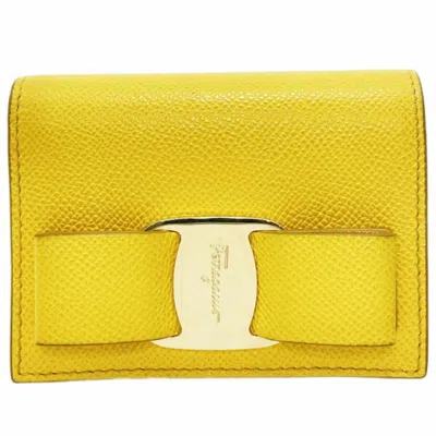 Pre-owned Ferragamo Salvatore  Vara Yellow Leather Wallet (bi-fold) ()