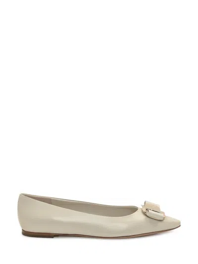 Ferragamo Bow-detailing Leather Ballerina Shoes In White