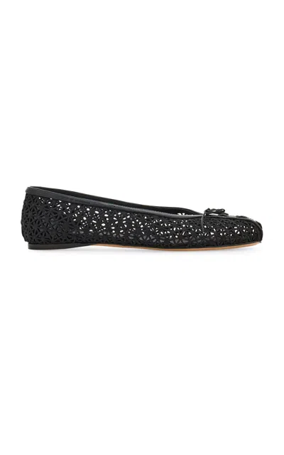 Ferragamo Sammy Lace Ballet Flats In Black