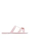 Ferragamo Lilou New Vara Plate Flat Sandals In Blanco
