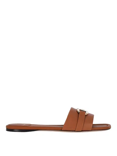 FERRAGAMO SANDALIAS - MARRÓN