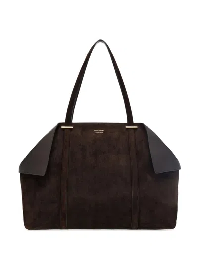 Ferragamo Scarf Tt L In Brown