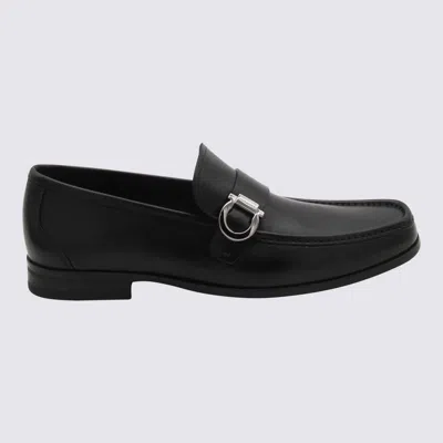 Ferragamo Scarpe Basse Nero In Black