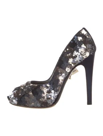 Pre-owned Ferragamo Sequins Pumps In Silver