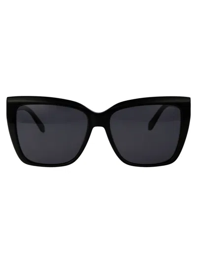 Ferragamo Sf1102s Sunglasses In Black