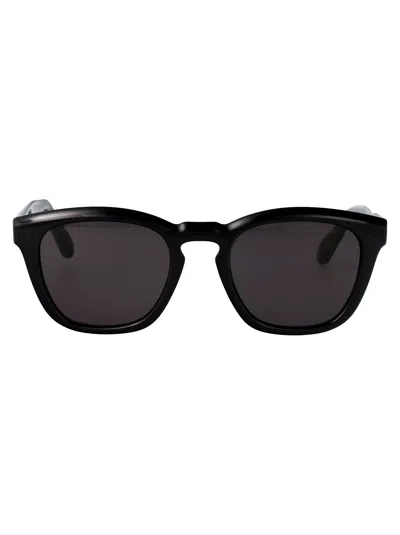 Ferragamo Sf2040se Sunglasses In Black