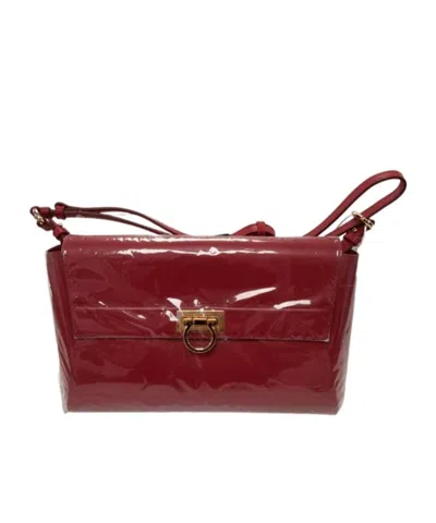 Ferragamo Shiny Shoulder Bag In Burgundy