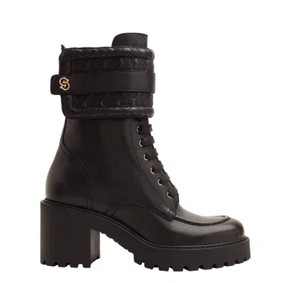 Ferragamo Shiraz Lace-up Boots In Black