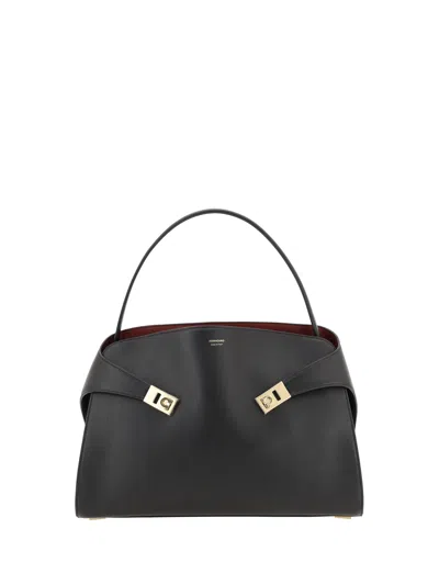 Ferragamo Leather Hug Soft Shoulder Bag In Black