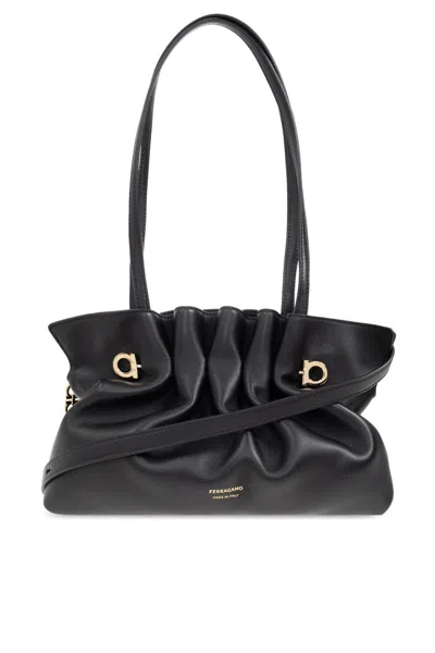 Ferragamo Shoulder Bag Pierc Small In Black