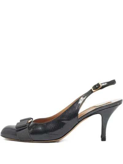 Pre-owned Ferragamo Signature-bow Slingback Pumps In Gray