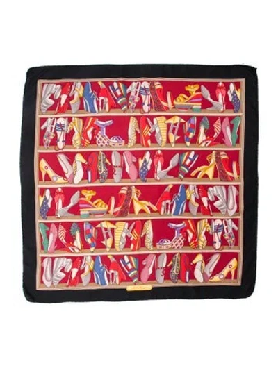 Pre-owned Ferragamo Silk Printed Scarf In Black