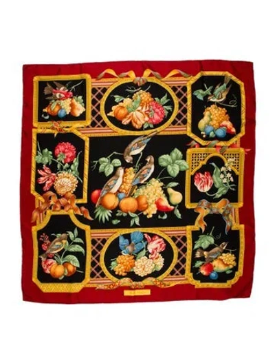 Pre-owned Ferragamo Silk Printed Scarf In Red