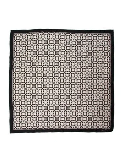 Pre-owned Ferragamo Silk Vintage Scarf