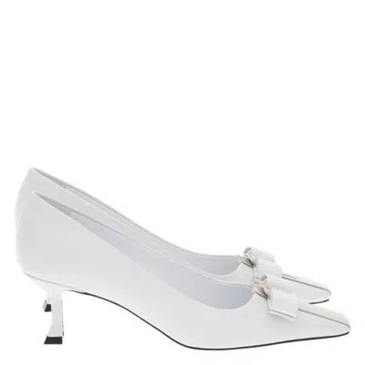Ferragamo Siwar 60 Vara Bow Nappa Pumps In Multi