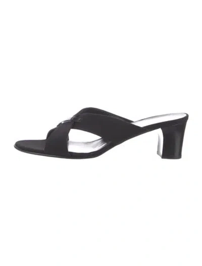 Pre-owned Ferragamo Slides In Black