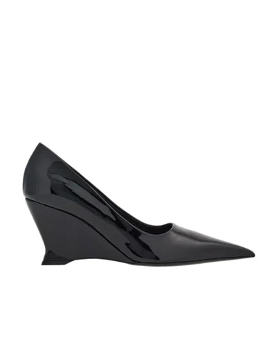 Ferragamo Sloping Heels With Shallow Mouth In Black