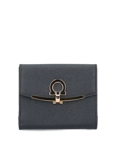 Ferragamo Small Wallet In Black