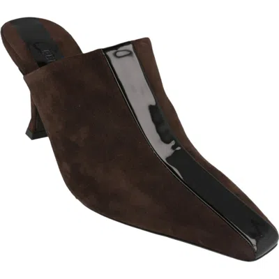 FERRAGAMO FERRAGAMO SOPHYE SUEDE MULE PUMP