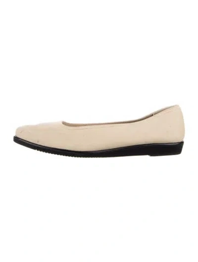 Pre-owned Ferragamo Suede Ballet Flats In Neutral