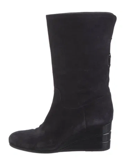 Pre-owned Ferragamo Suede Boots In Black
