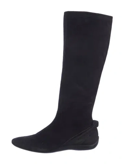 Pre-owned Ferragamo Suede Boots In Black