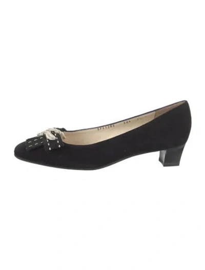Pre-owned Ferragamo Suede Bow Accents Pumps In Black