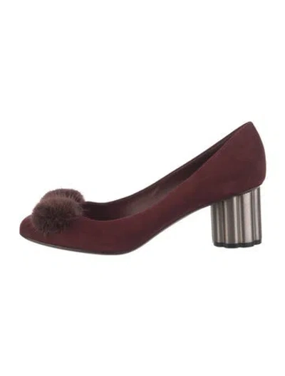 Pre-owned Ferragamo Suede Bow Accents Pumps In Burgundy