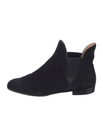 Pre-owned Ferragamo Suede Chelsea Boots In Black