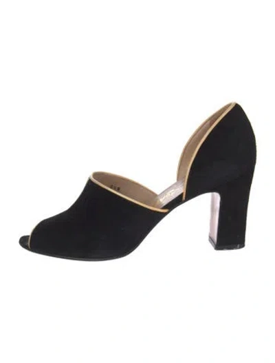 Pre-owned Ferragamo Suede D'orsay Pumps In Black