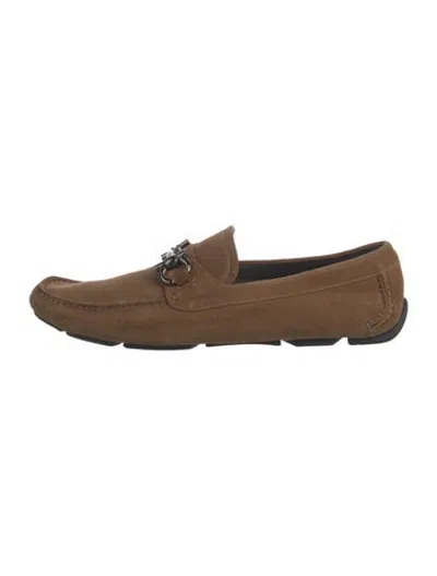 Pre-owned Ferragamo Suede Drivers In Brown