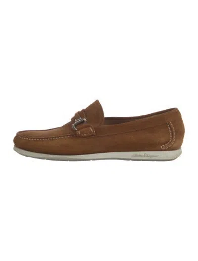 Pre-owned Ferragamo Suede Drivers In Brown