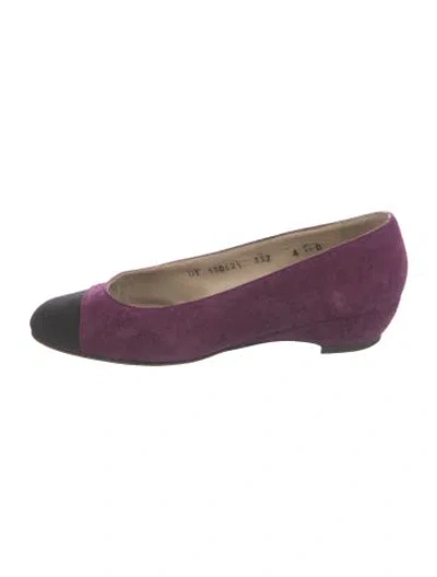 Pre-owned Ferragamo Suede Flats In Purple