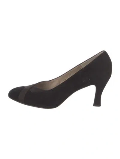 Pre-owned Ferragamo Suede Grosgrain Trim Pumps In Black