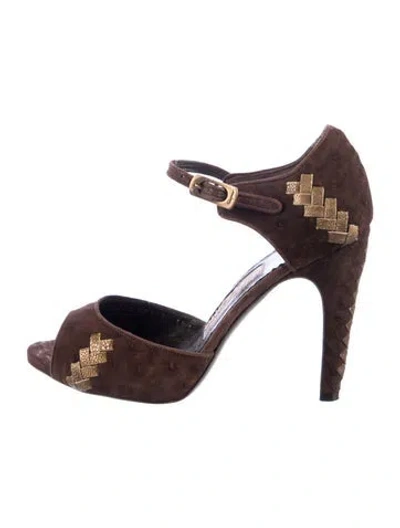 Pre-owned Ferragamo Suede Patterned Sandals In Brown/gold