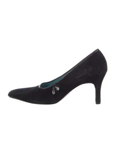 Pre-owned Ferragamo Suede Pumps In Black