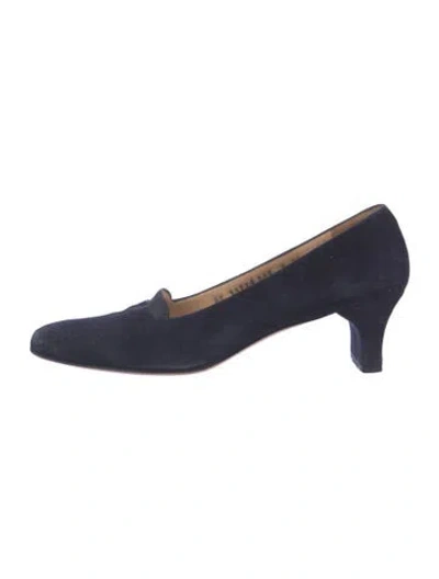 Pre-owned Ferragamo Suede Pumps In Blue