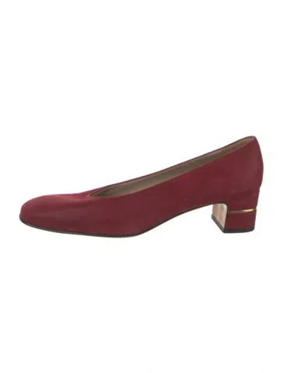 Pre-owned Ferragamo Suede Pumps In Red