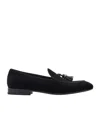 Ferragamo Loafer With Tassels In Black