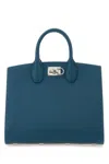 Ferragamo Teal Green Leather Medium Studio Box Handbag In Blue