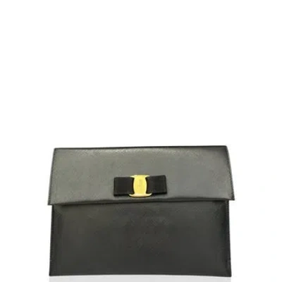 Pre-owned Ferragamo Tessuto Bill Pouch In Black