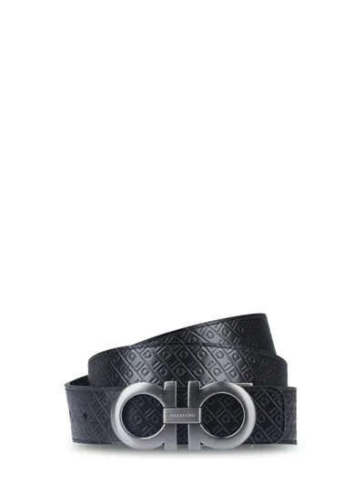 Ferragamo Textured Black Calfskin Belt With Distinctive Logo Buckle In Gray