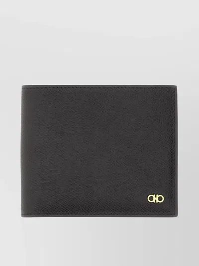 Ferragamo Textured Finish Leather Wallet Logo In Black