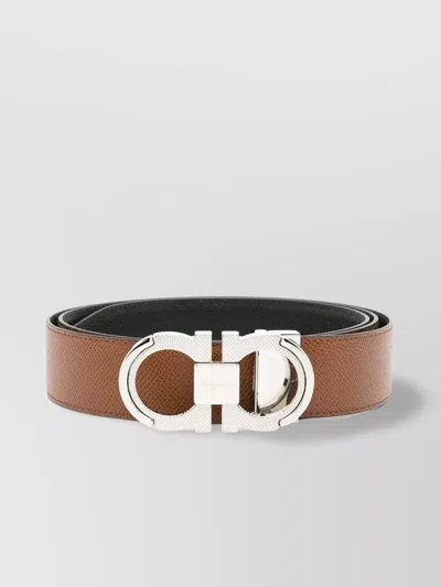 Ferragamo Textured Leather Reversible Belt In Black