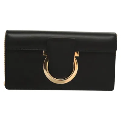 Pre-owned Ferragamo Thalia Leather Shoulder Bag () In Black
