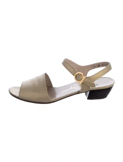 Pre-owned Ferragamo The 8 Aaaa Indicates Extra Narrow Fit. Leather Sandals In Neutrals