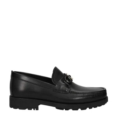FERRAGAMO BUCKLE CASUAL BUSINESS SHOES